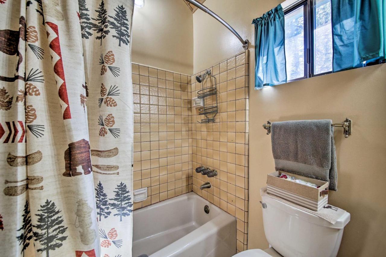 Spacious Lake Arrowhead Home With 2 Decks And Views Ngoại thất bức ảnh